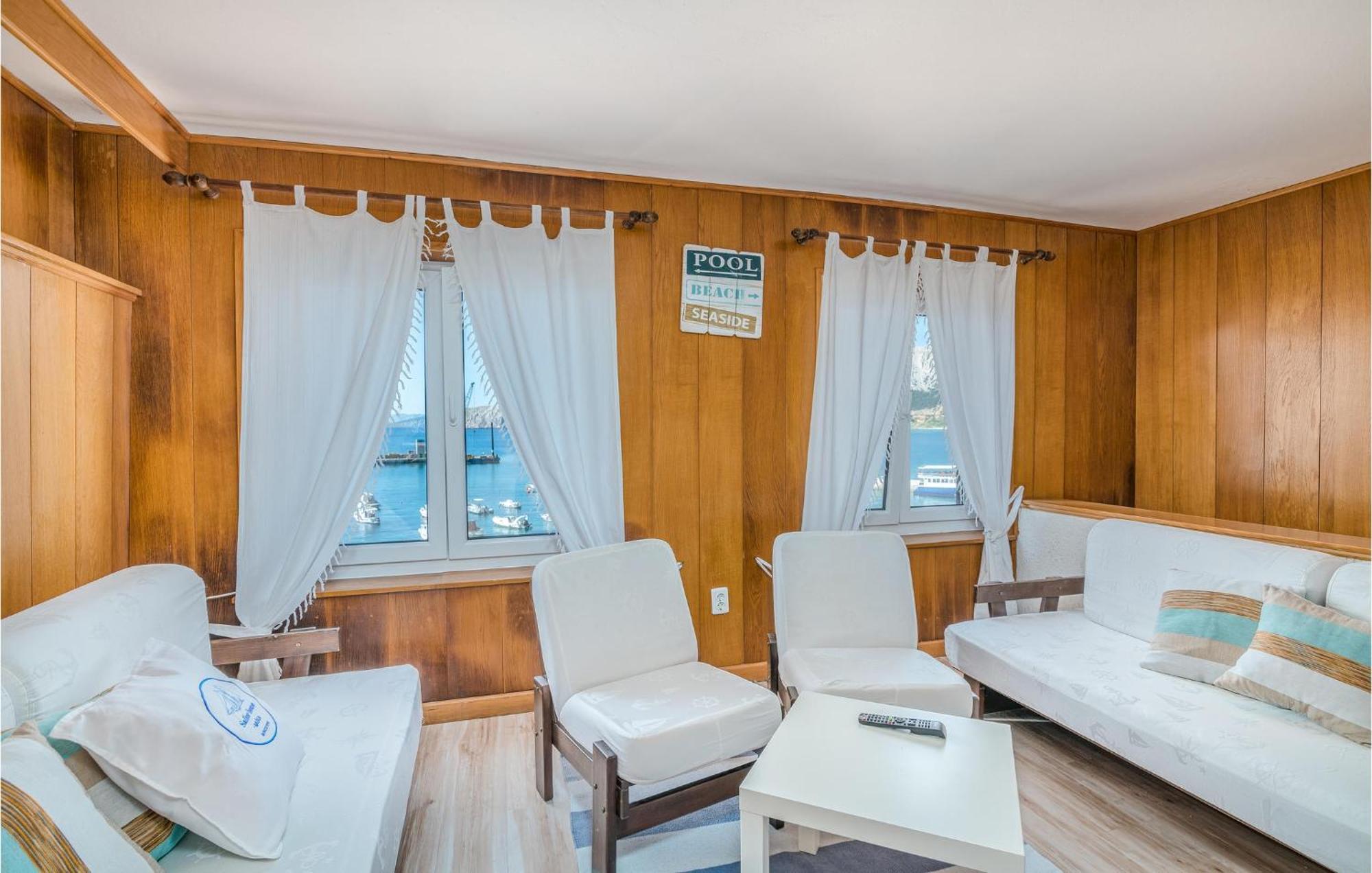 2 Bedroom Gorgeous Home In Baska Экстерьер фото