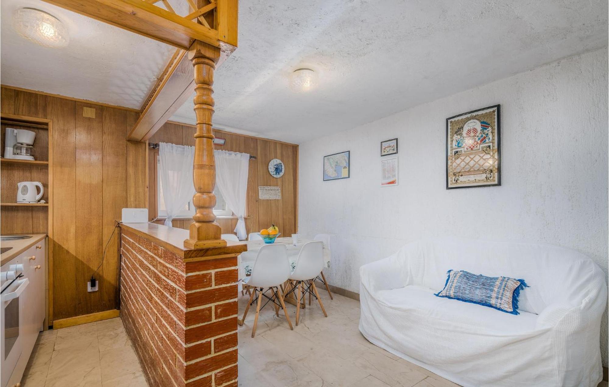 2 Bedroom Gorgeous Home In Baska Экстерьер фото