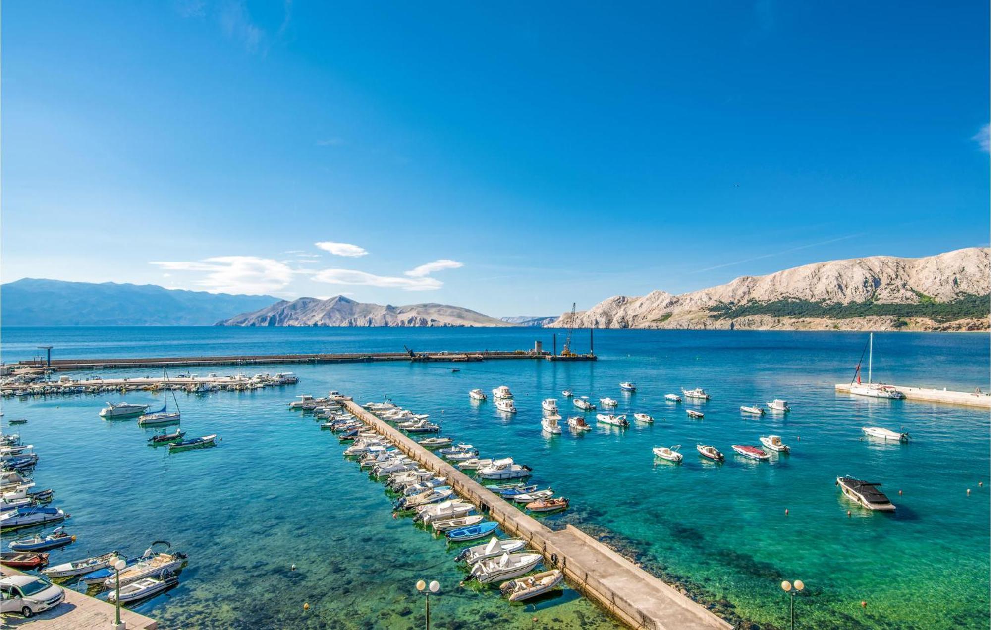 2 Bedroom Gorgeous Home In Baska Экстерьер фото